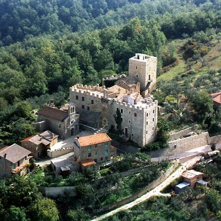 Castello Di Cisterna Aparthotel Gaglietole Buitenkant foto